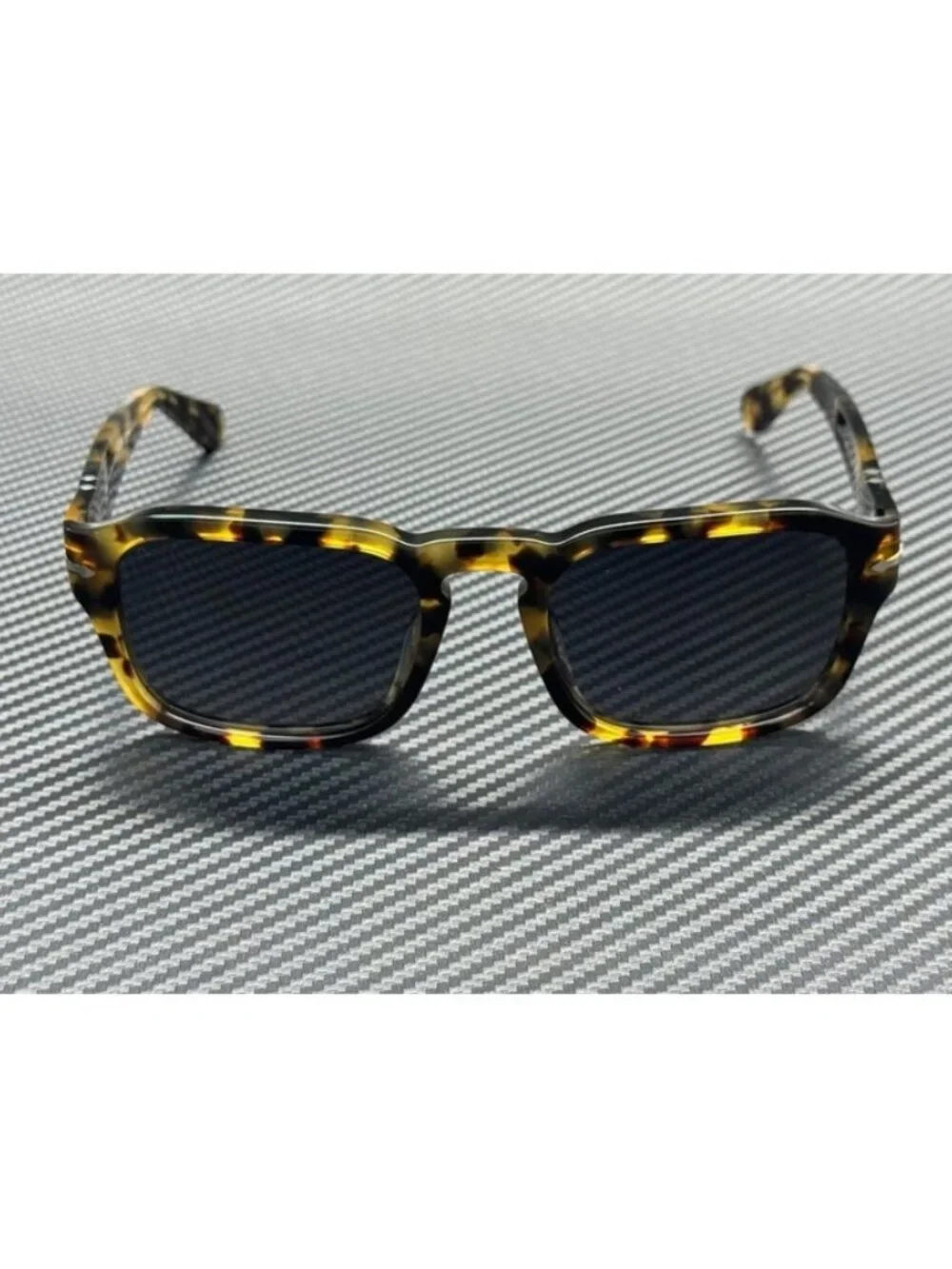 New Persol Men Tortoise Beige Sunglasses 56-21-145